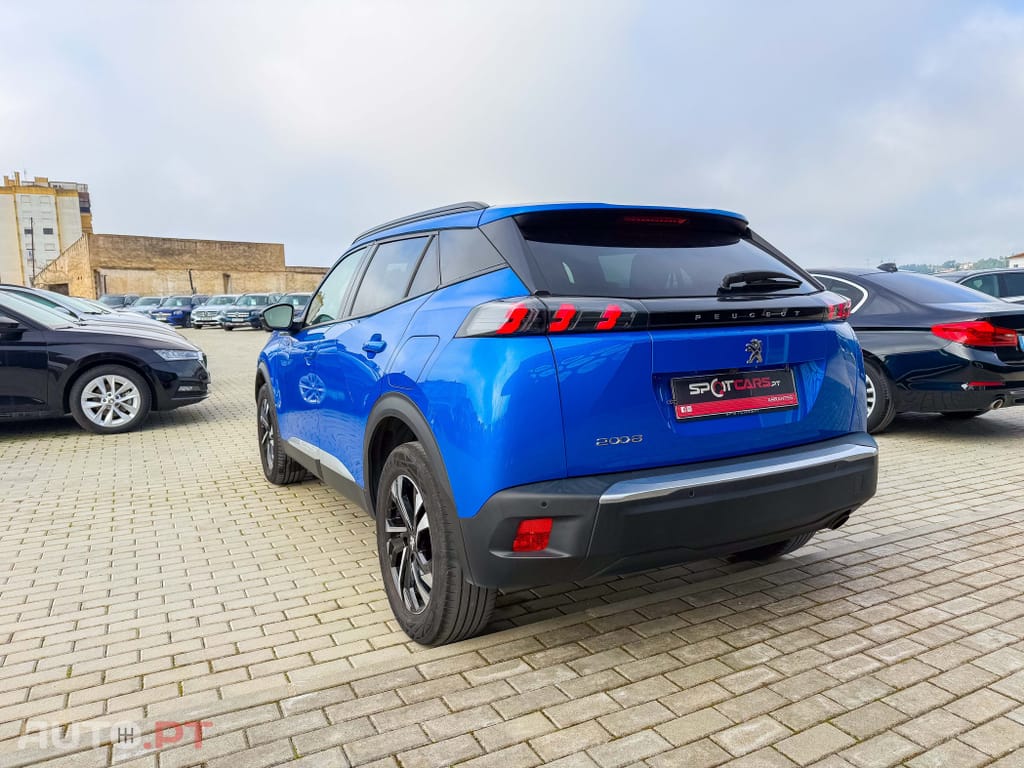 Peugeot 2008 1.2 PureTech Allure Pack