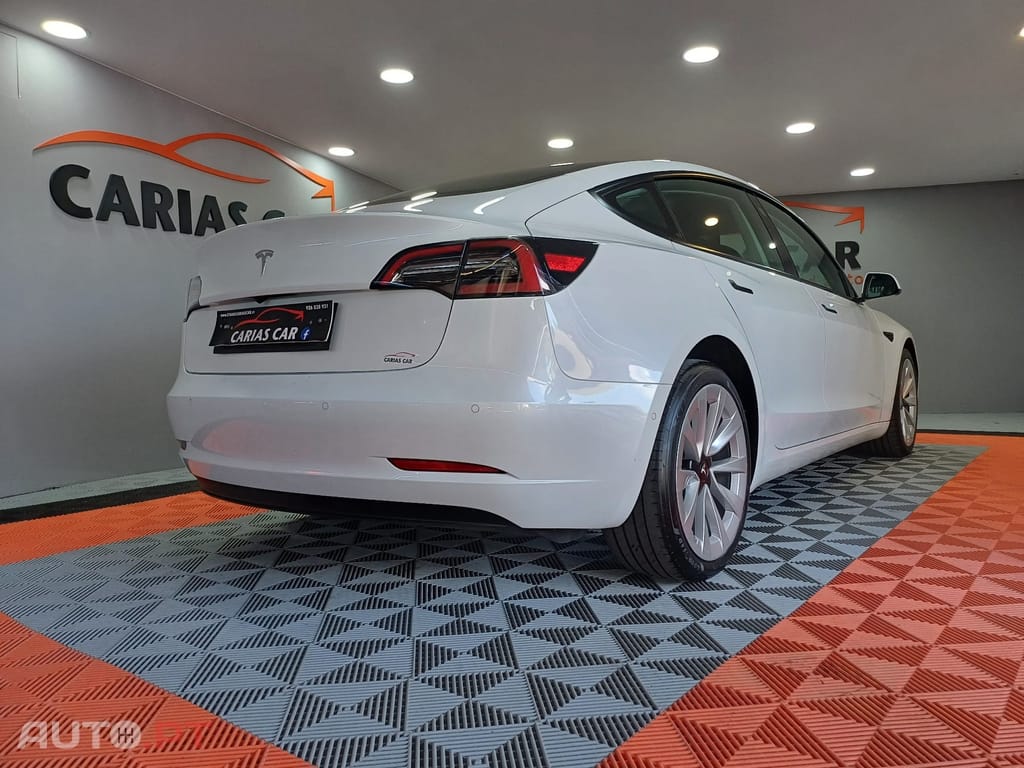 Tesla Model 3 Standard Plus