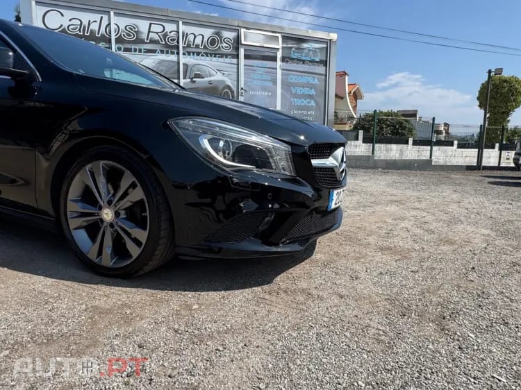 Mercedes-Benz CLA 200 d Shooting Brake Urban