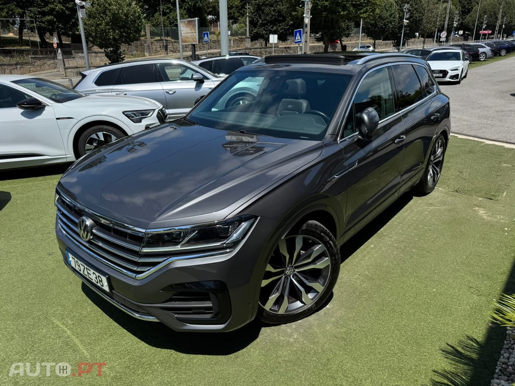 Volkswagen Touareg 3.0 TDI V6 R-Line