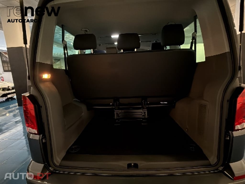 Volkswagen Caravelle Confort