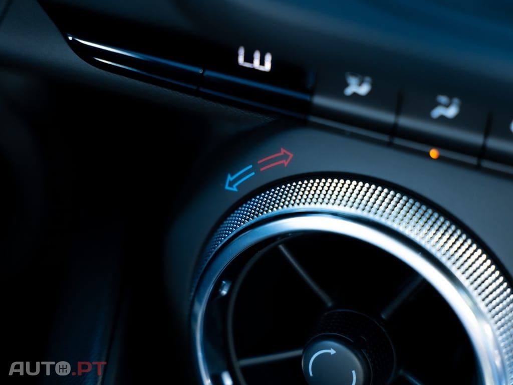 Chevrolet Camaro 2.0 Aut.