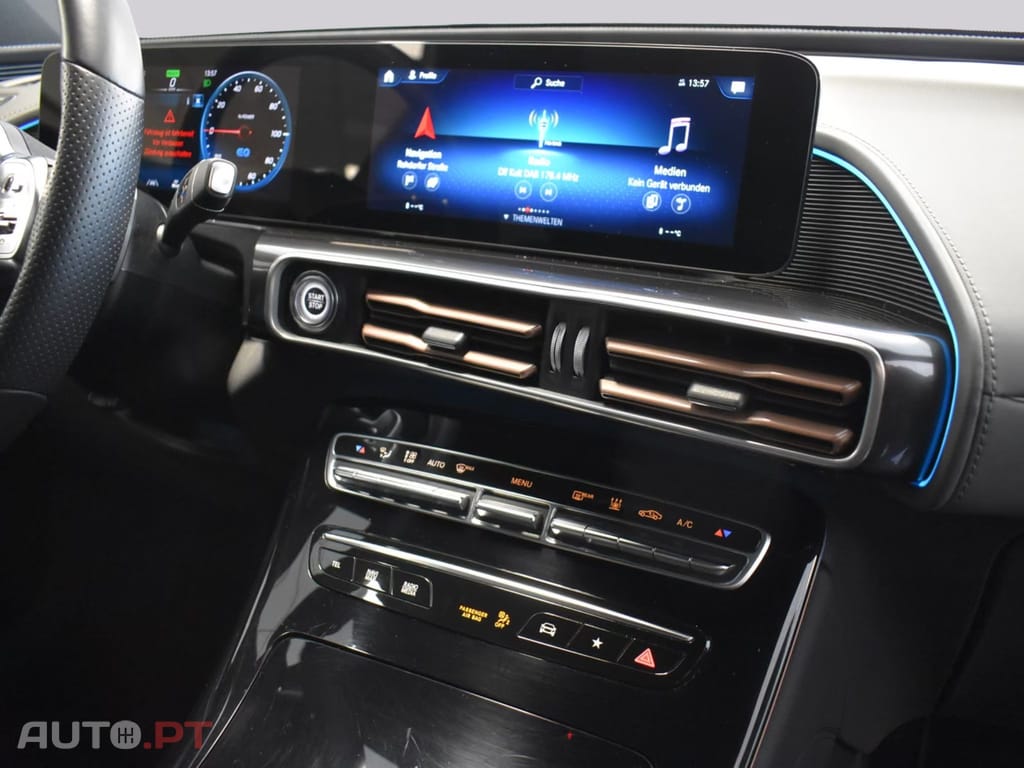 Mercedes-Benz EQC 400 4Matic AMG-Line SOH 94,6% I.V.A DEDUTIVEL
