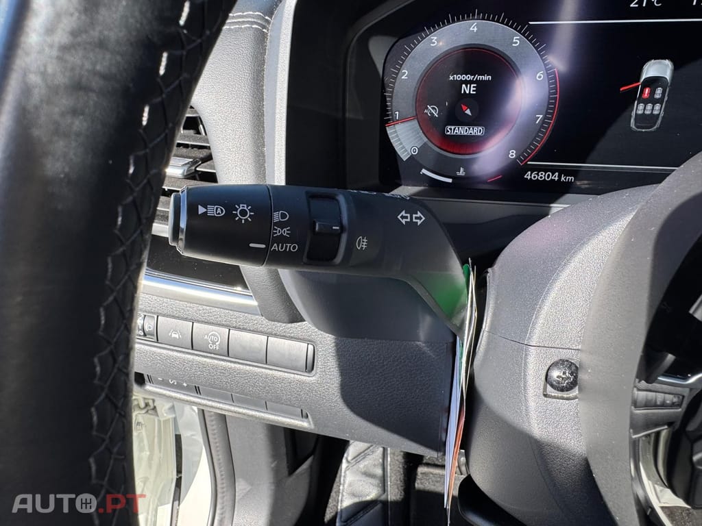 Nissan Qashqai 1.3 DIG-T N-Connecta J18