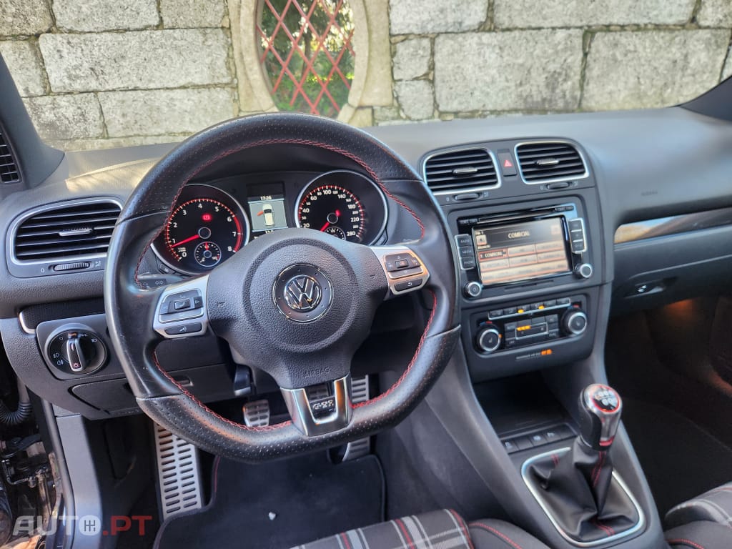 Volkswagen Golf 2.0 GTI Edition 35