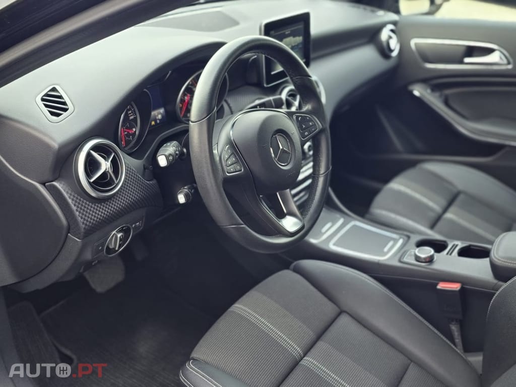 Mercedes-Benz A 180 d Urban