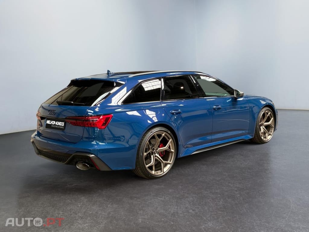 Audi RS6 4.0 TFSI Performance quattro Tiptronic