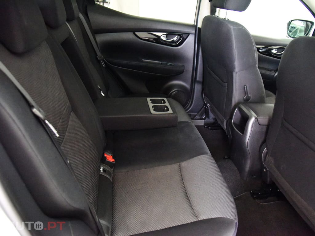 Nissan Qashqai 1.6DCI N-CONNECTA 18 XTRONIC