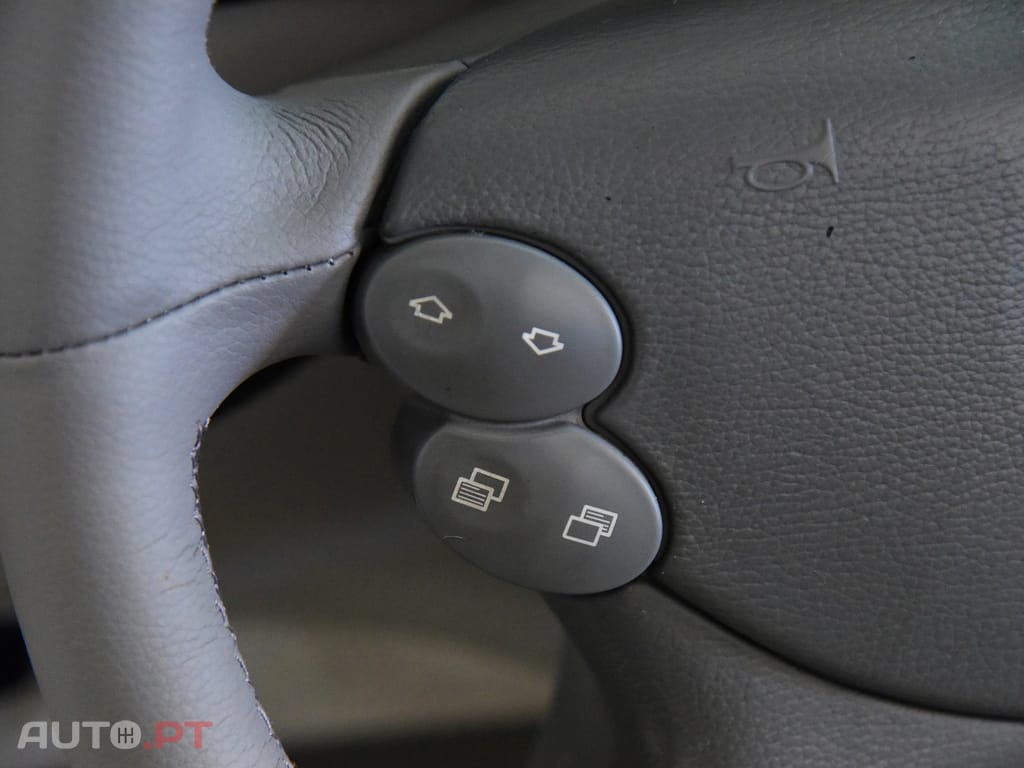 Mercedes-Benz CLK 200 K Elegance Aut.