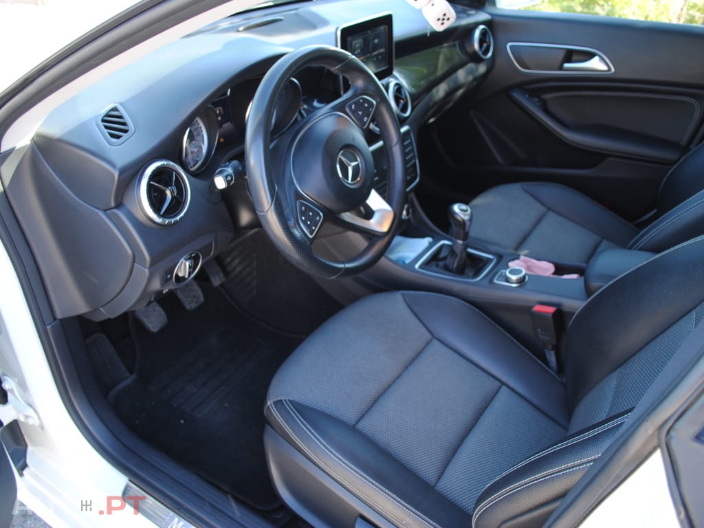 Mercedes-Benz CLA 200 2.2 Cdi 136cv