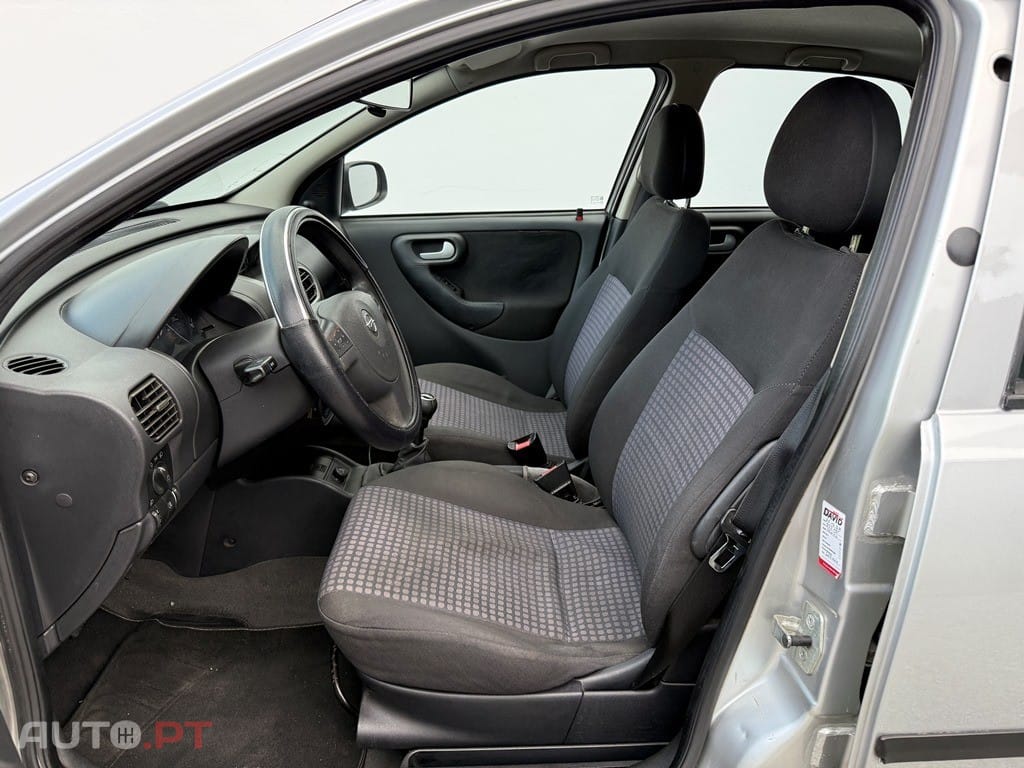 Opel Corsa 1.2 Twinport Cosmo