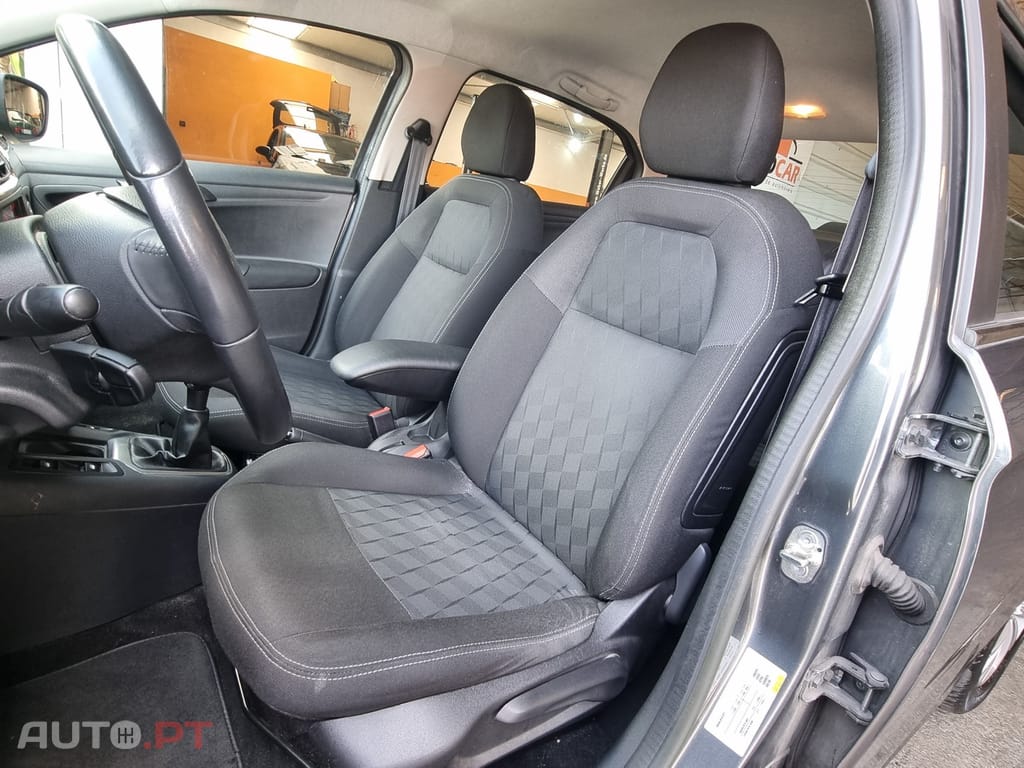 Citroen C-Elysée 1.2 VTi Exclusive