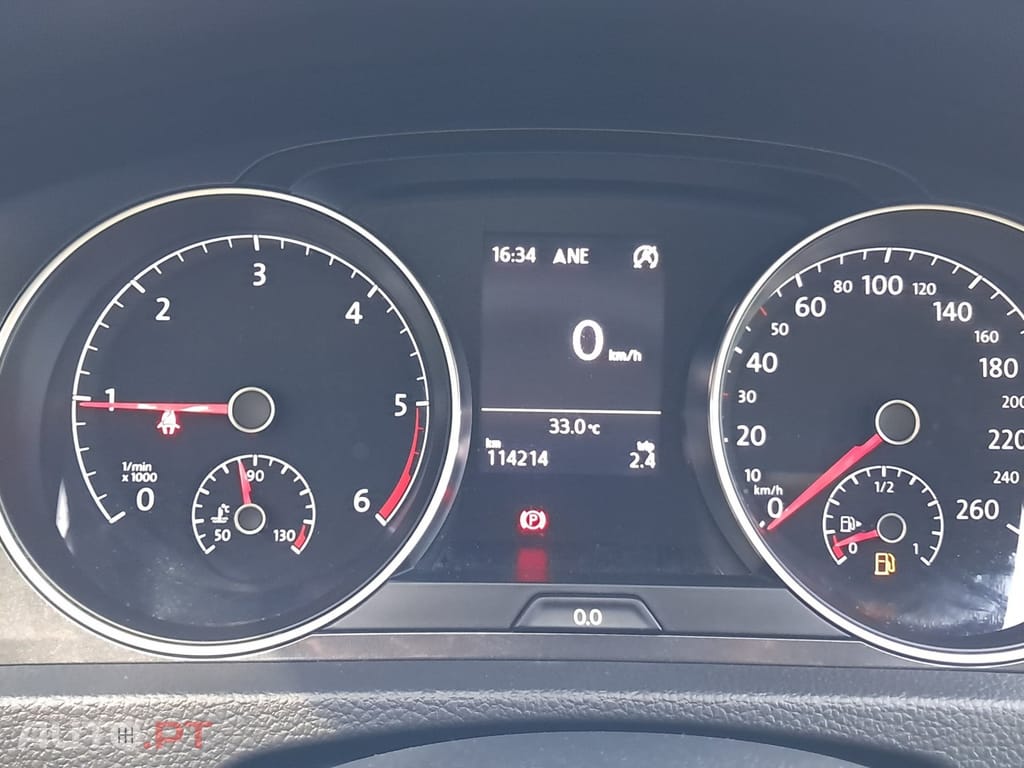 Volkswagen Golf 1.6 TDi Confortline