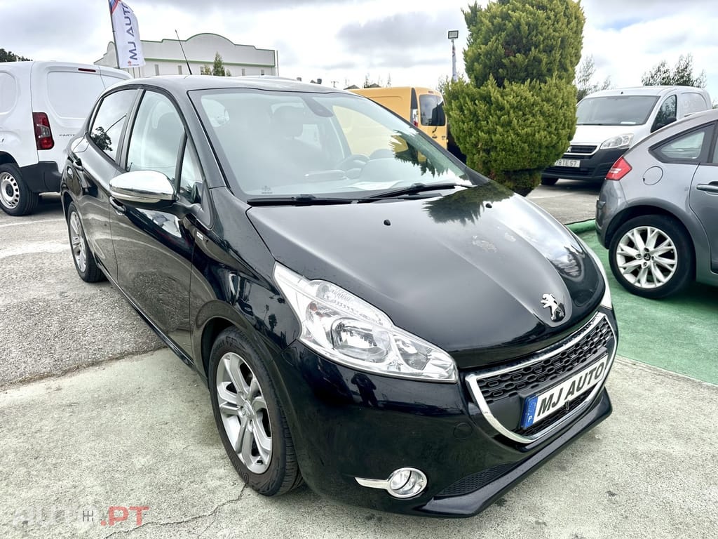 Peugeot 208 1.2 VTi Allure