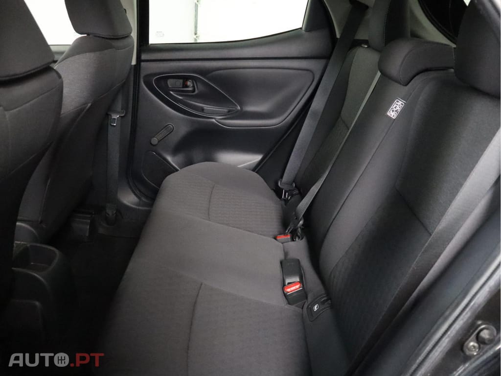 Toyota Yaris 1.0 VVT-i Comfort Plus
