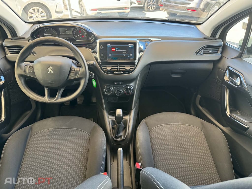 Peugeot 208 PureTech 82 Start & Stop Style