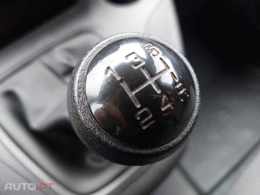 Peugeot Partner 1.5 BlueHDi L1 Pro - IVA Dedutível