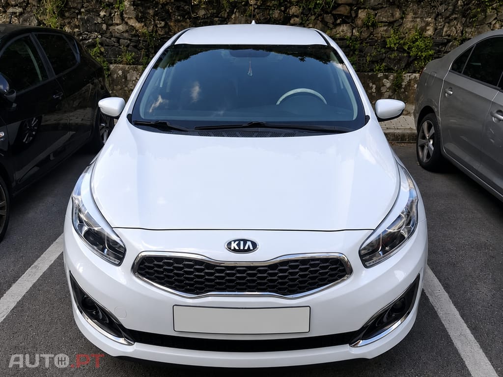Kia Ceed NAVI LINE 1.0 T-GDI