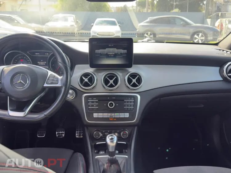 Mercedes-Benz GLA 200 d AMG Line