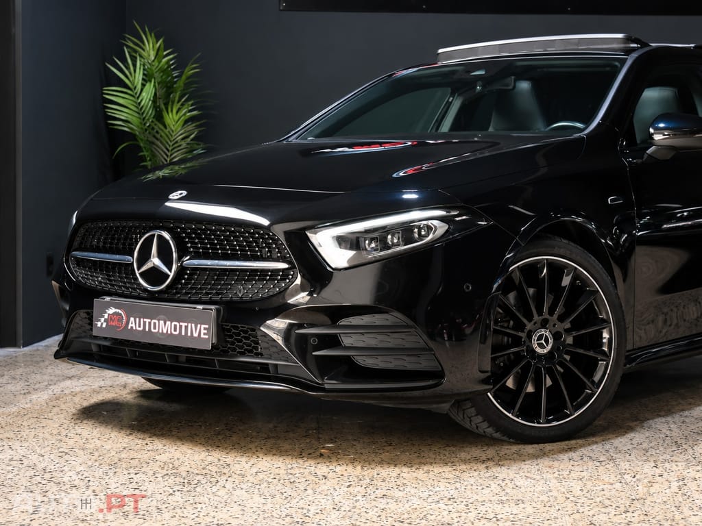 Mercedes-Benz A 250 e AMG Line