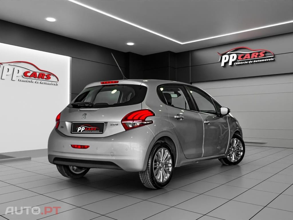 Peugeot 208 1.2 PureTech Allure