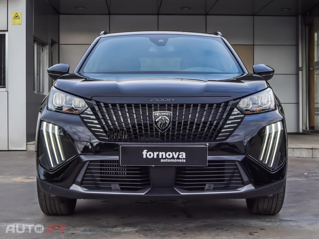 Peugeot 2008 1.2 PureTech Allure EAT8