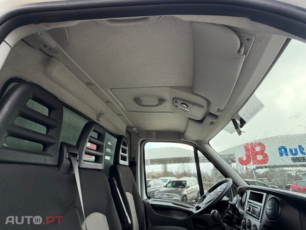 Iveco Daily 3.0 150 CV 35C15 Nacional 1 Registo