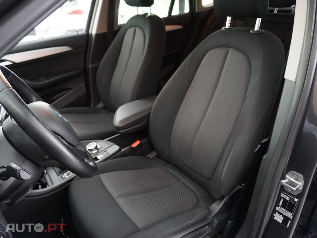 BMW X1 16 d sDrive Line xLine