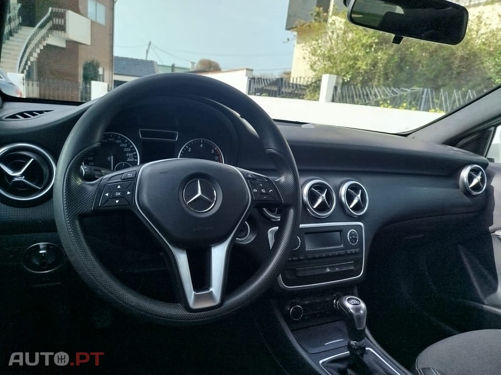 Mercedes-Benz A 180 CDi BlueEfficiency Urban