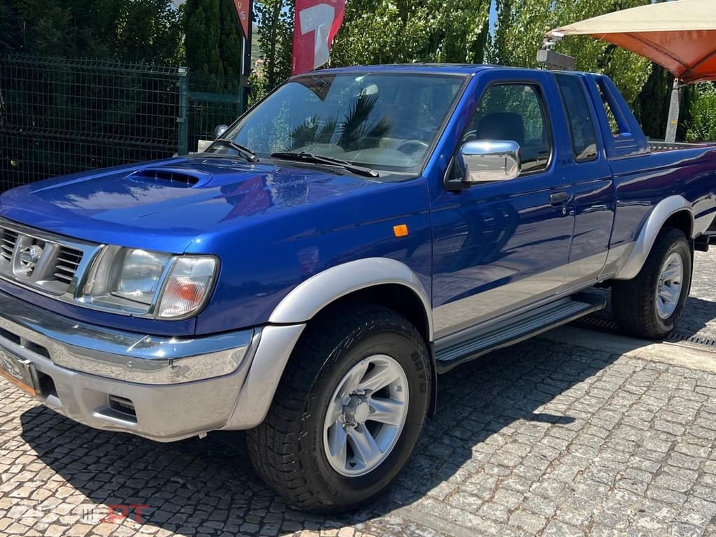 Nissan Navara 2.5td