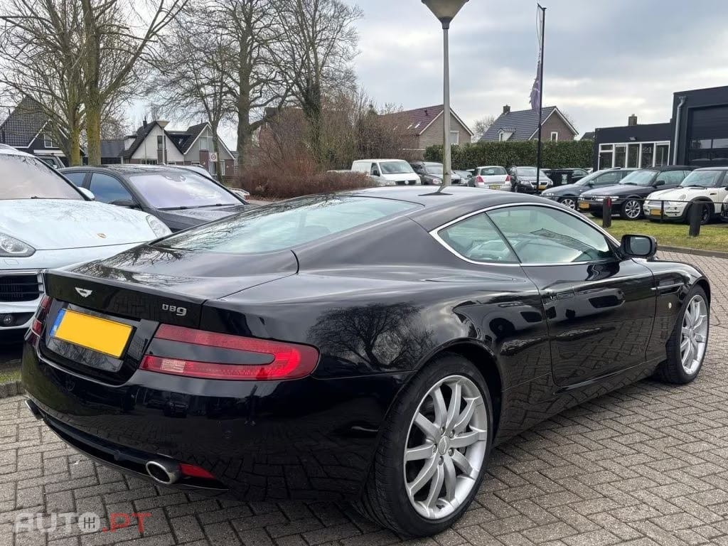 Aston Martin DB9 Coupe Coupé Touchtronic