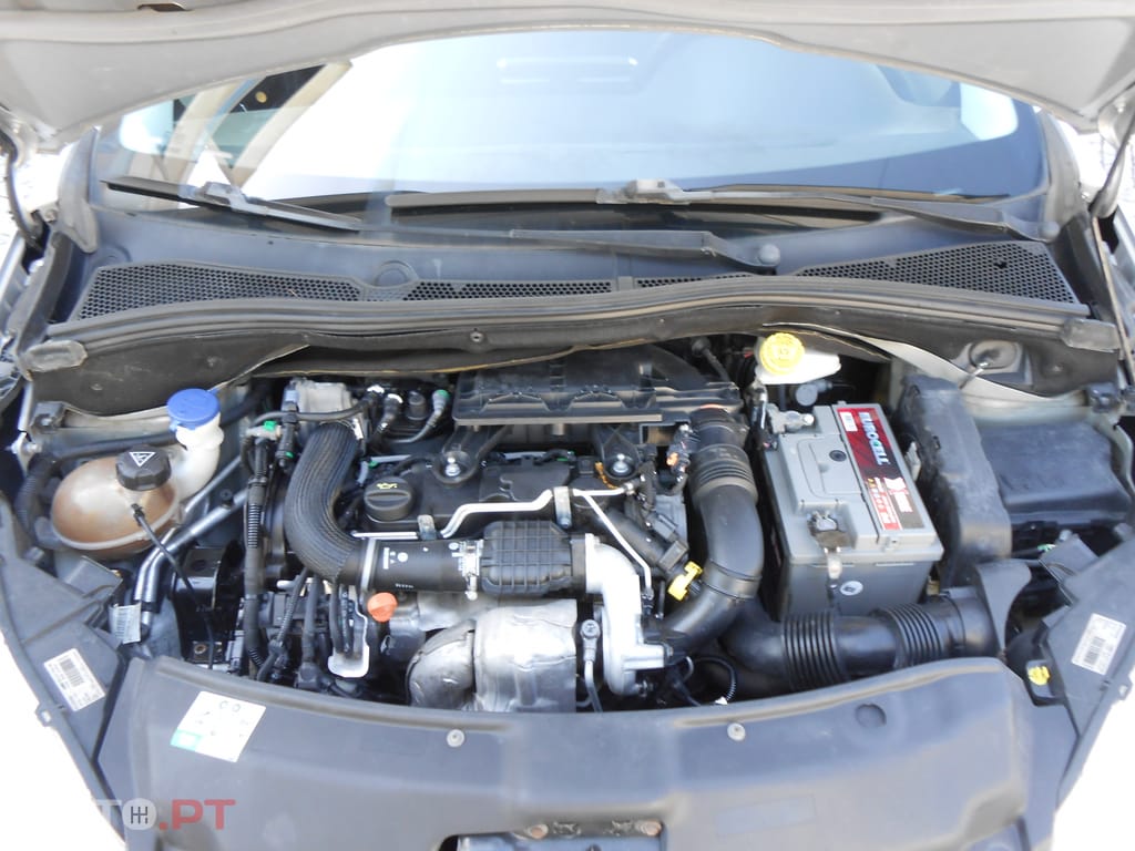Peugeot 208 208 1.4 HDi Active