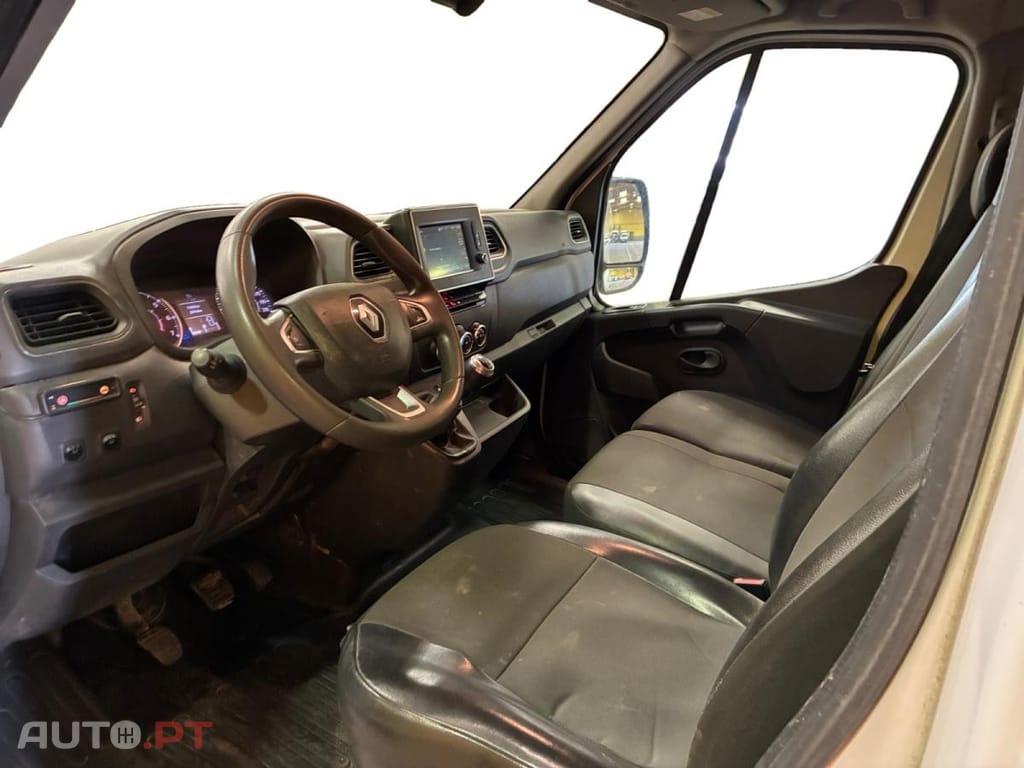 Renault Master 2.3 dCi L2H2 3.5T Grand Confort