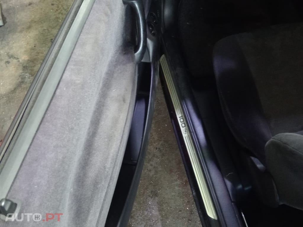Opel Corsa 100