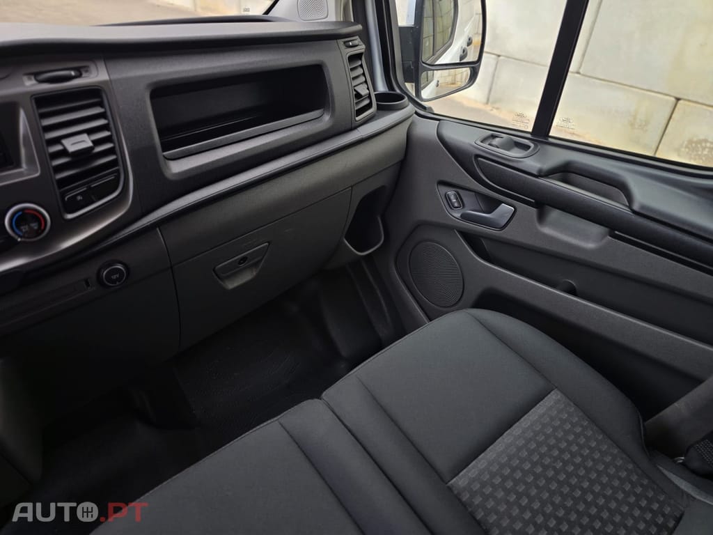 Ford Transit 280L1 2.0 TDCi H1-Tecto Baixo Ambiente