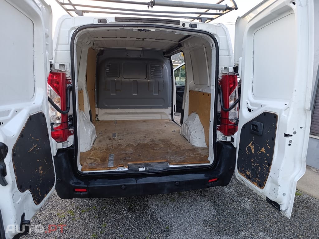 Citroen Jumpy 2.0 HDi L2H1 Exclusive
