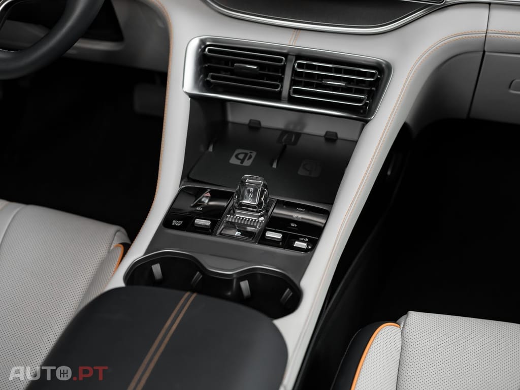 BYD Seal U 87 kWh Design