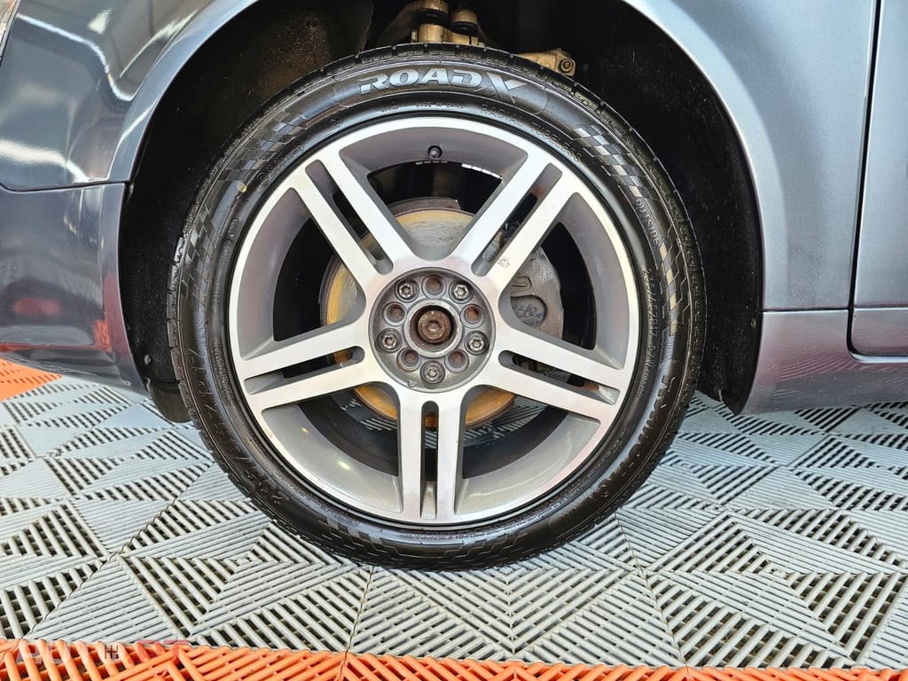 Audi A4 Avant 2.0 TDi S-line