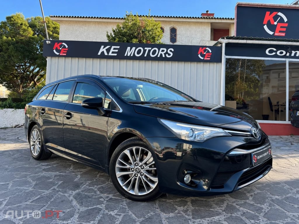 Toyota Avensis Touring Sports 1.6 D-4D Exclusive
