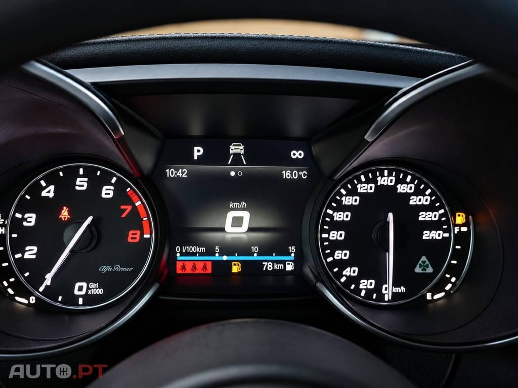 Alfa Romeo Giulia 2.9 Bi-Turbo Quadrifoglio AT8