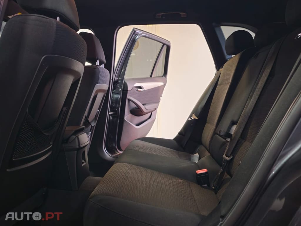 BMW X1 18 d sDrive