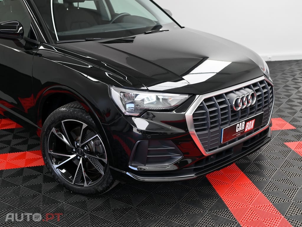 Audi Q3 45 TFSIe S line S tronic