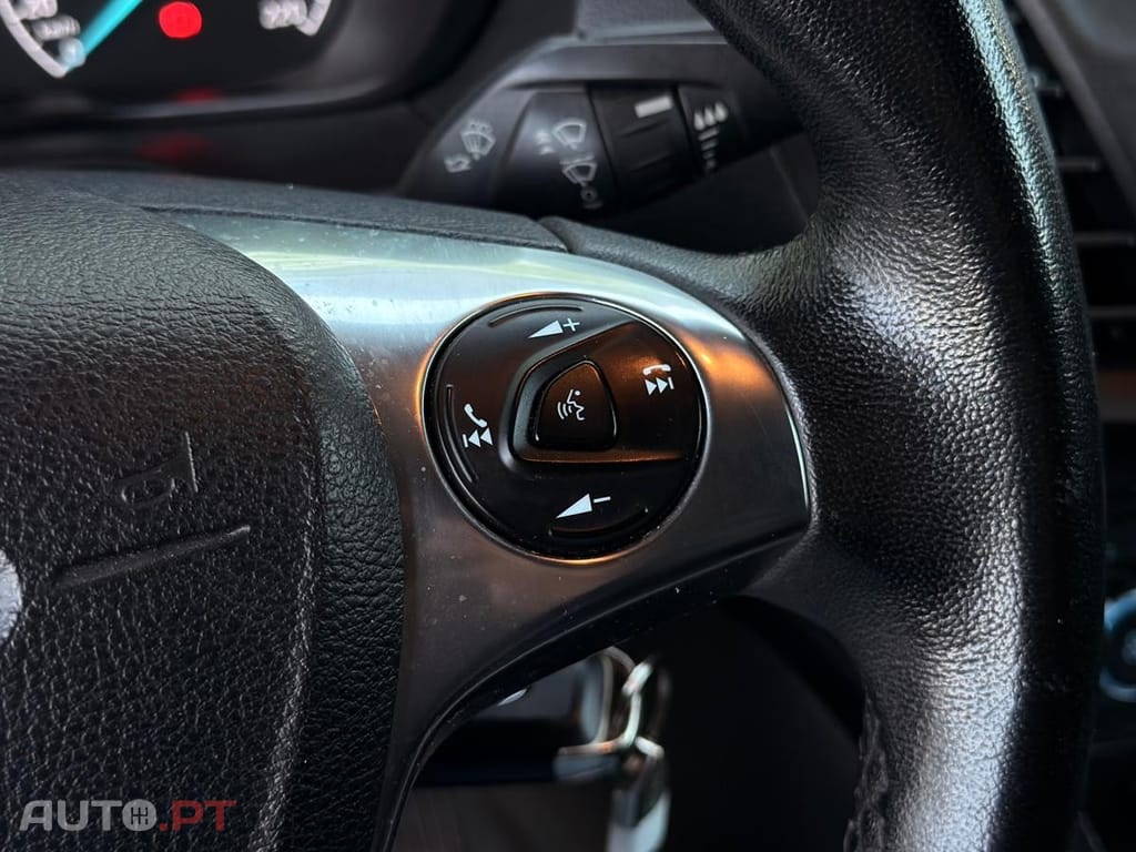 Ford Transit Connect L 2  LONGA  120 CAVALOS