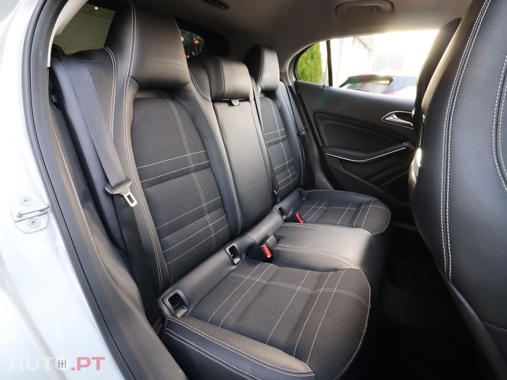 Mercedes-Benz GLA 180 (CDI) d Urban