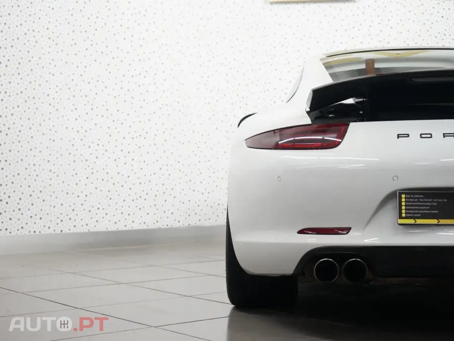 Porsche 911 Carrera 2 PDK