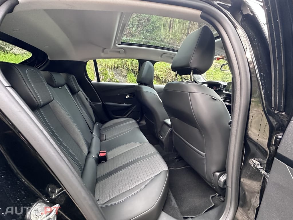 Peugeot 208 1.5 BlueHDi Allure