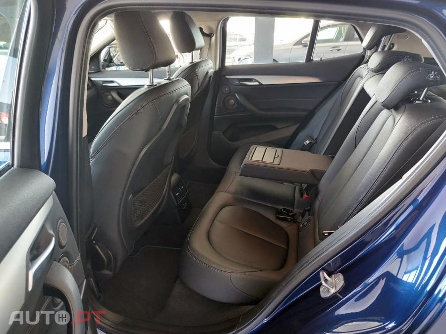 BMW X2 18 d sDrive Auto
