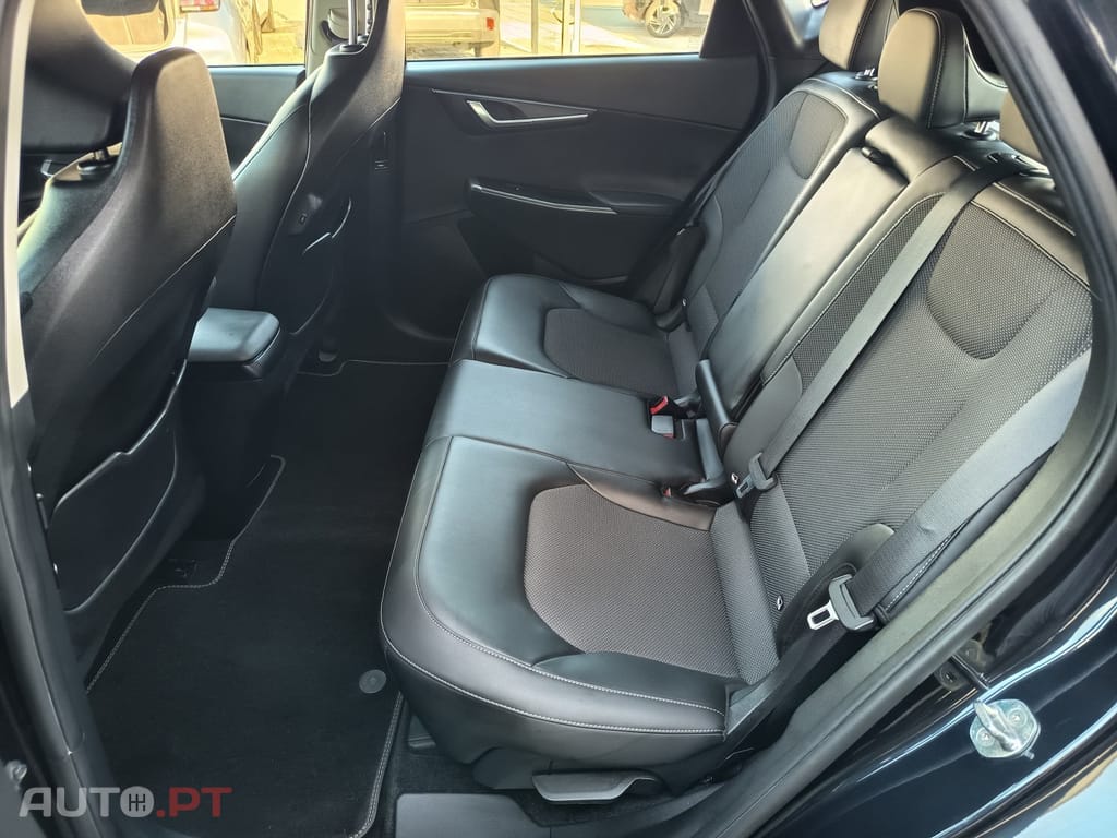 Kia EV6 77.4 kWh Earth