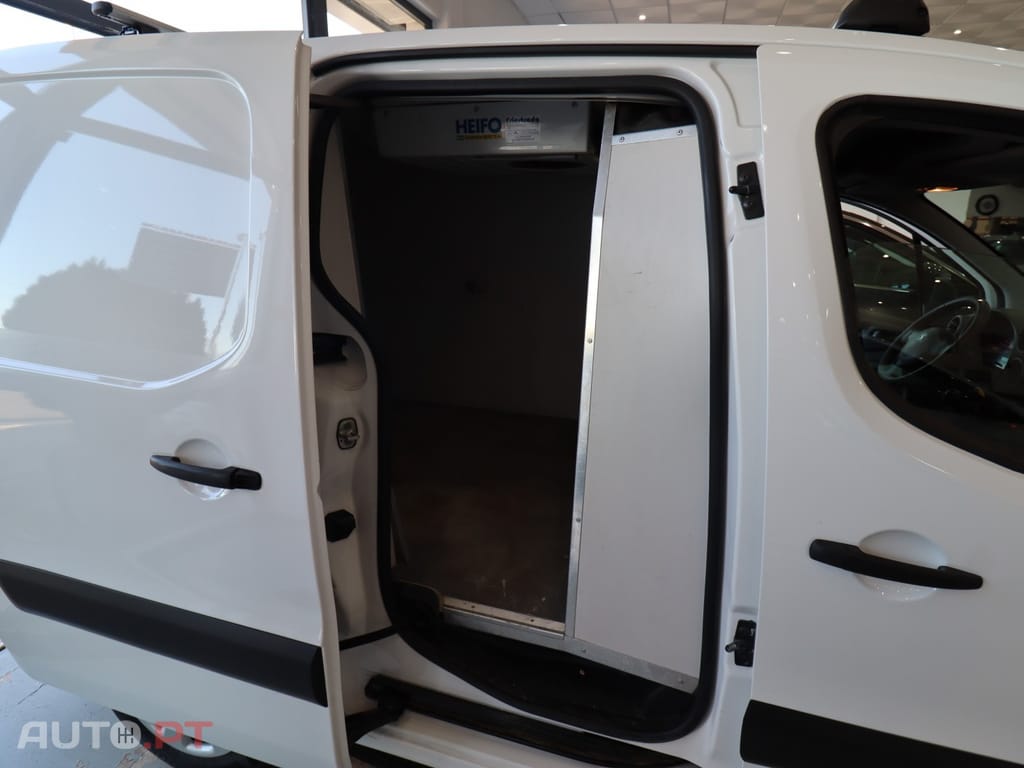 Peugeot Partner 1.6 BlueHDi L1 Asphalt