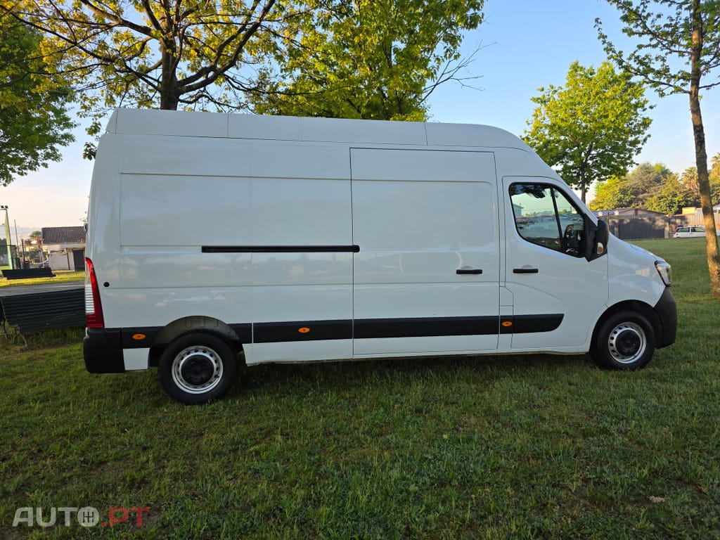 Renault Master 2.3 dCi L3H3 3.5T